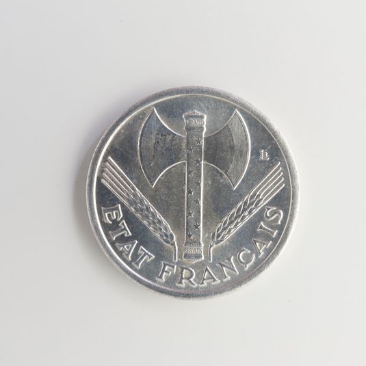 Pièce de 1 franc en aluminium de l'Etat français, 1944