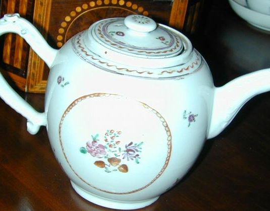 Teapot (84.5.15.A)