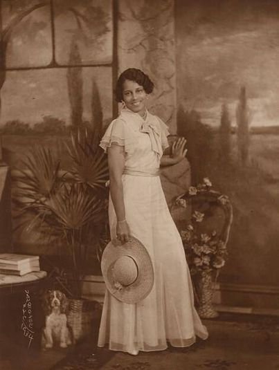 Lady with Wide-Brimmed Straw Hat