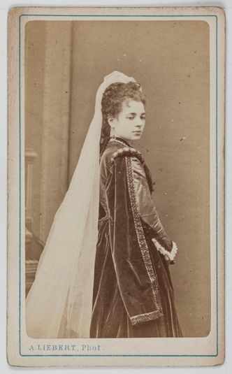 Portrait de Pasqua (ou Pasca), actrice.