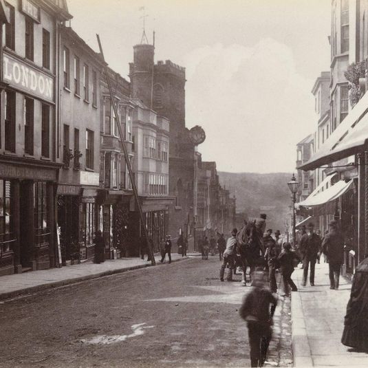 Exeter, Fore Street (No. 33)