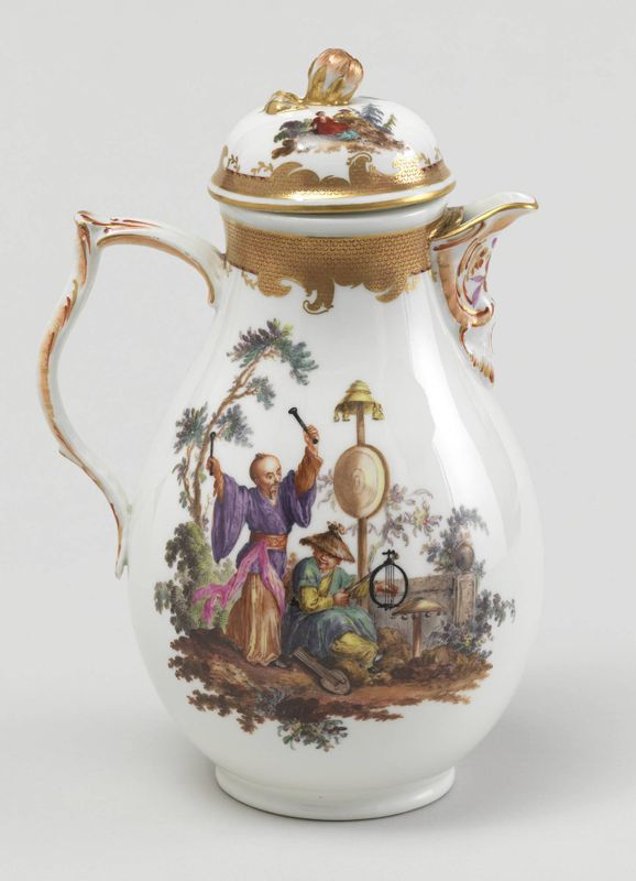 Coffeepot with Chinoiserie Vignettes