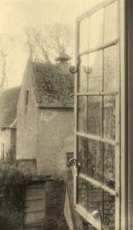 Kelmscott Manor, Thro' a Window in the Tapestry Room