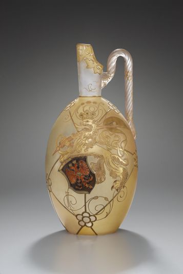 "Royal Flemish" Ewer, "Lion and Arms" Pattern
