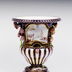 Vincennes porcelain