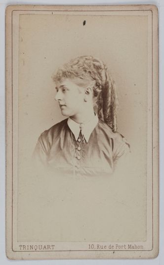 Portrait de Mademoiselle Ricci (-1872), nièce du compositeur Ricci et actrice au Théâtre des Italiens en 1868-1869.