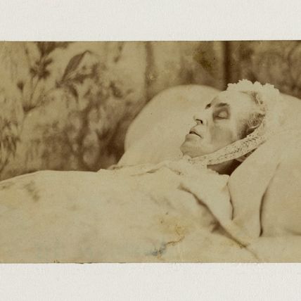 Mme Adèle Hugo sur son lit de mort