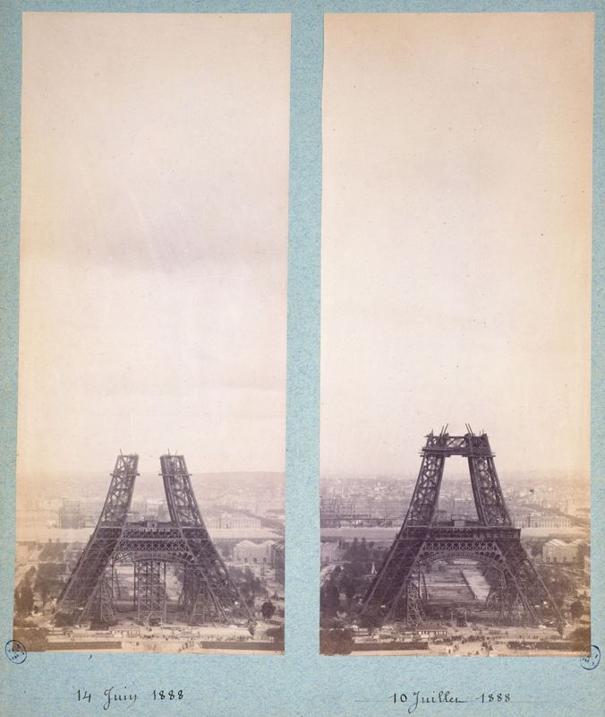 Construction de la tour Eiffel pour l'Exposition universelle de 1889. Vue du Champs-de-Mars photographié depuis l'une des tours du palais du Trocadéro, 7ème arrondissement, Paris. 14 juin 1888.