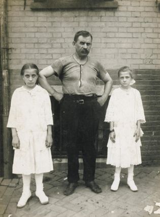 A Workman and his Daughters, Kensington, Philadelphia
