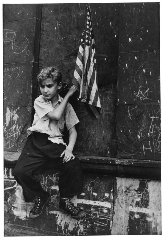 New York (Boy with Flag)