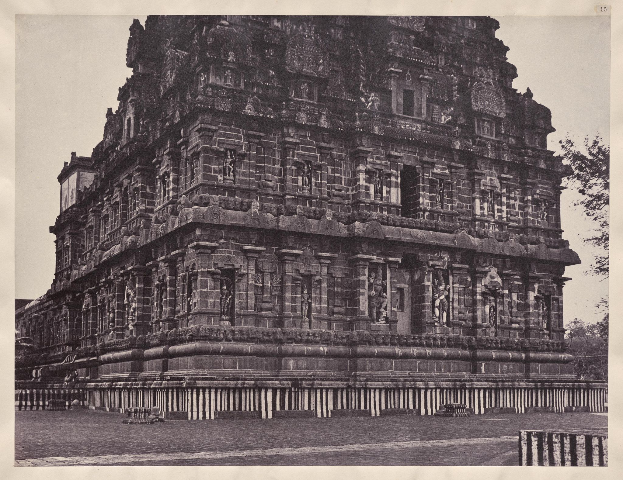 West and South Sides of the Vimana Walls, Great Temple, Thanjavur