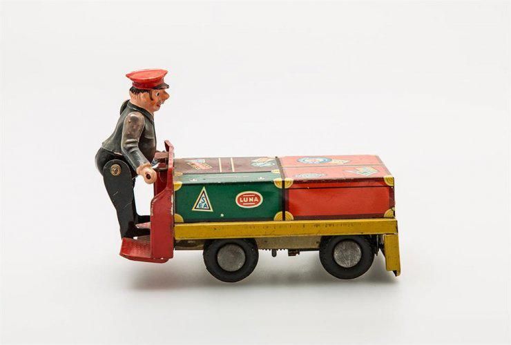 Tin Wind-Up Luggage Transport Vehicle With Porter