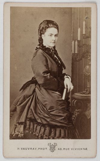 Portrait d'Alix Marie Angèle Séon (v. 1835-1906), dite Pasca, actrice de théâtre entre 1864 et 1891.