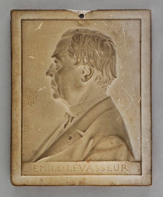 Portrait d'Emile Levasseur, historien, économiste et géographe français (8 décembre 1828-10 juillet 1911)