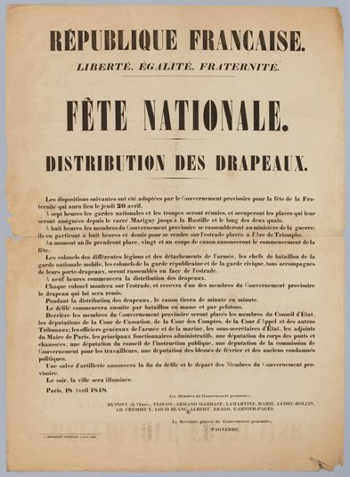 REPUBLIQUE FRANCAISE./ LIBERTE, EGALITE, FRATERNITE./ FÊTE NATIONALE./ DISTRIBUTION DE DRAPEAUX.