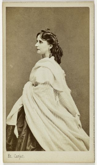 Portrait de Madame Lavallée d'Iray