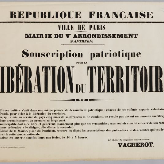 REPUBLIQUE FRANCAISE/ VILLE DE PARIS/ MAIRIE DU V E ARRONDISSEMENT/ (PANTHEON)/ Souscription patriotique/ POUR LA/ LIBERATION DU TERRITOIRE