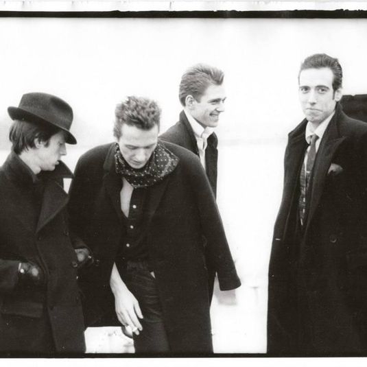 Tour: The Clash: London Calling, 15 хв