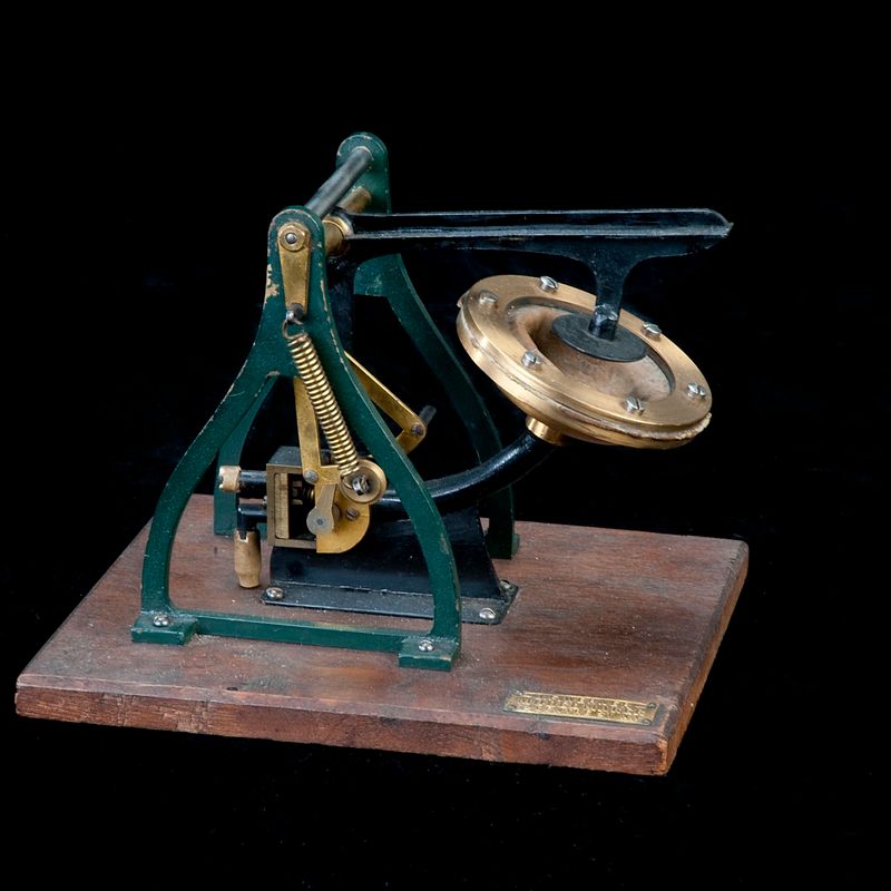 Mayhew Diaphragm Steam Engine, Patent Model