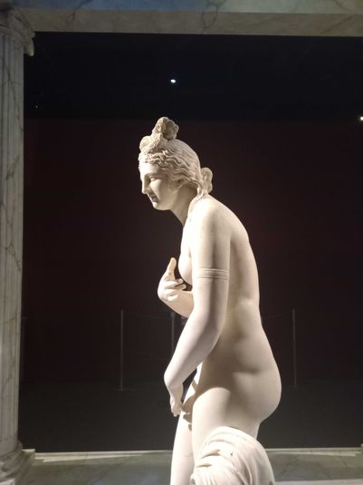 Afrodite di tipo Dresda-Capitolino - Statue of Aphrodite