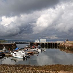 Stop 3a - Walk to Cromarty Harbour