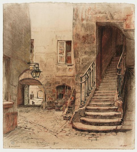 Escalier et cour du 22, rue Chanoinesse, 1905. Détail de perron