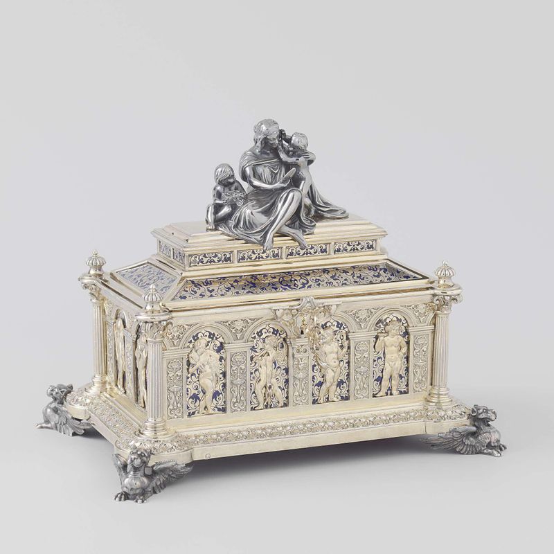 Jewellery casket