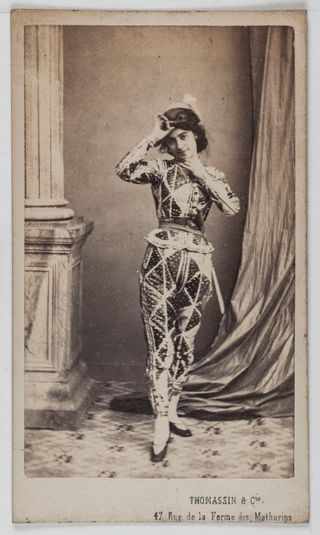Portrait d'Octavie, actrice au théâtre des Délassements-Comiques et au théâtre des Variétés.