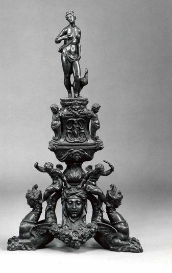Andiron with the Figure of Juno
