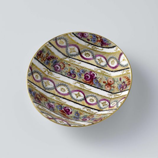Saucer with ornamental borders