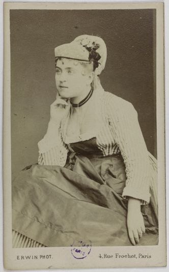 Portrait d'Adeline Blanche Pierson, (1842-1919), (actrice)