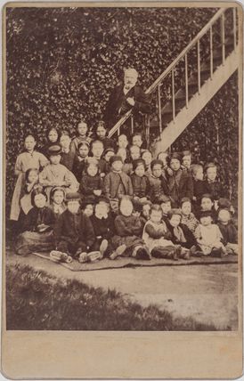 Victor Hugo avec les enfants pauvres à Hauteville House