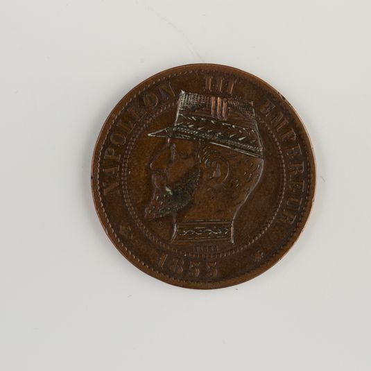 Monnaie de 1855 à l'effigie de Napoléon III (1808-1873), regravée pour en faire une satire de la bataille de Sedan, 1870