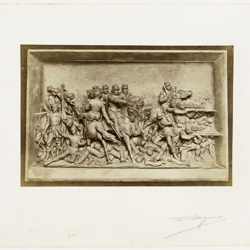 Haut-relief en bronze commémorant la guerre de 1870, scène d'infanterie, d'après le sculpteur Bogino