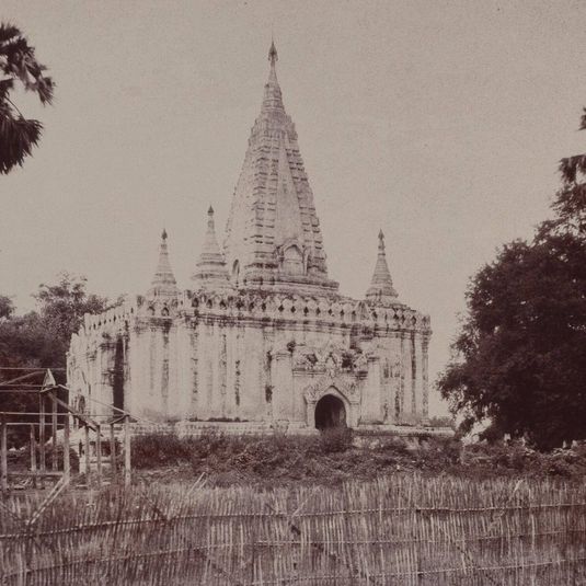 Thayet Myo: Pagoda on the South of Cantonment