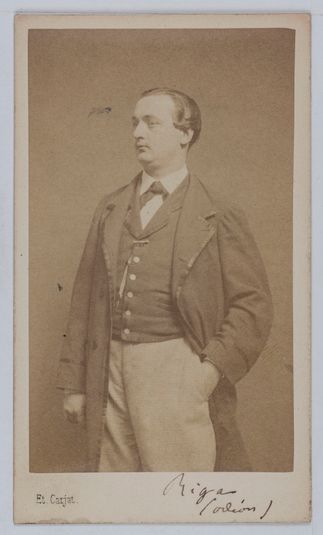 Portrait de Jean J. E. Alfred Riga (1837-1883), acteur de théâtre entre 1854 et 1871.