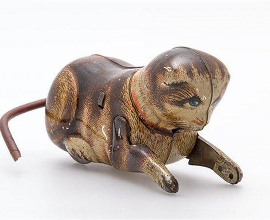 Wind-Up Clockwork Cat With Ball